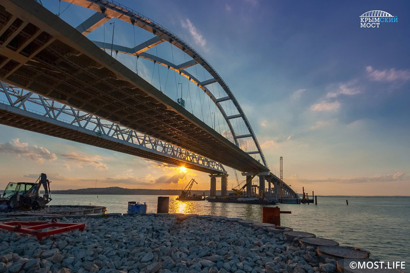Как добраться в Крым на машине через Крымский мост